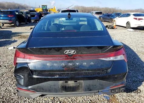 2022 Hyundai Elantra Sel z USA, uszkodzony, nr VIN 5NPLM4AG1NH085414